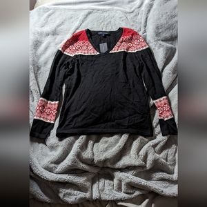 NWT Tommy Hilfiger Sweater Small